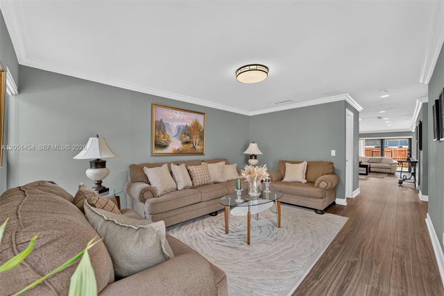 9260 NW 16th Street 9260, Pembroke Pines, FL 33024
