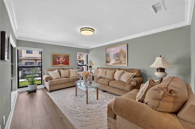 9260 NW 16th Street 9260, Pembroke Pines, FL 33024