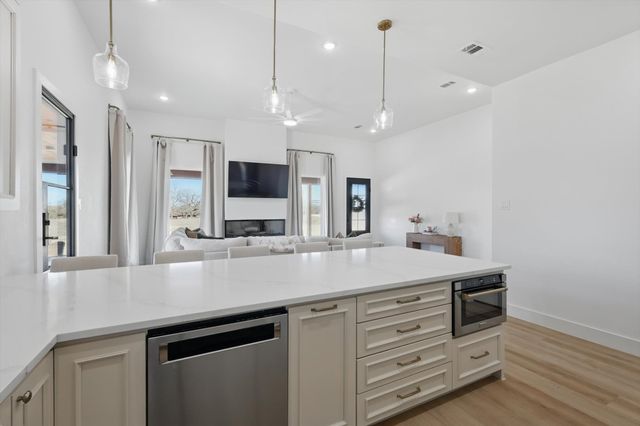 3834 312a, Alvarado, TX 76009