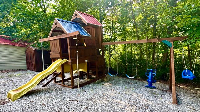 65 Mulberry Drive, Burnside, KY 42519