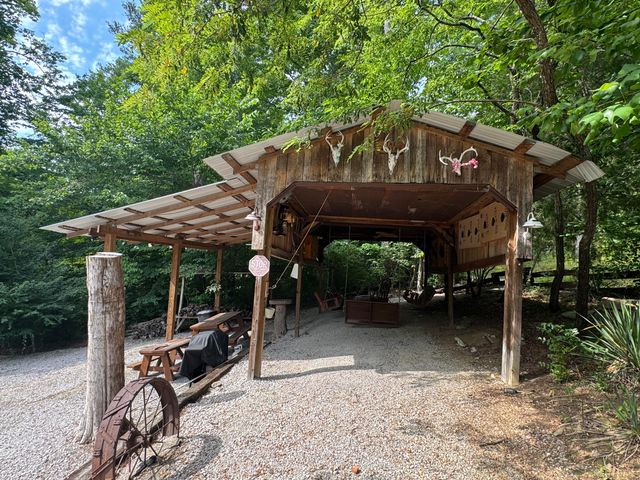 65 Mulberry Drive, Burnside, KY 42519