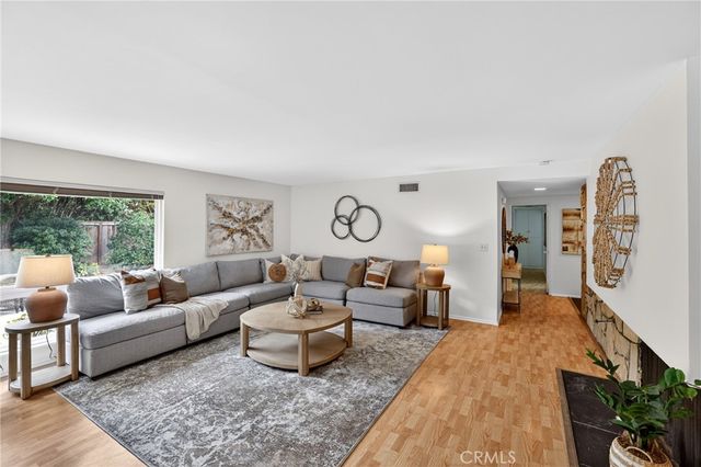 2825 Shantar, Costa Mesa, CA 92626