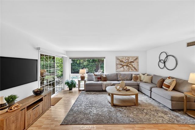 2825 Shantar, Costa Mesa, CA 92626