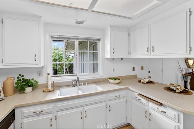 2825 Shantar, Costa Mesa, CA 92626