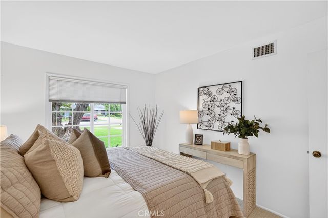 2825 Shantar, Costa Mesa, CA 92626