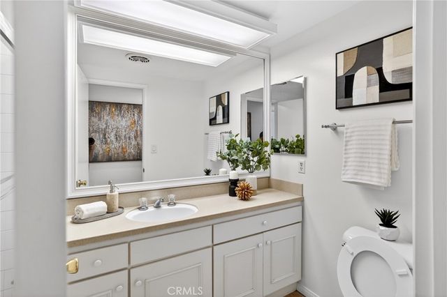 2825 Shantar, Costa Mesa, CA 92626