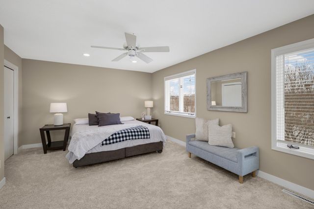 4751 Helmo Avenue N, Oakdale, MN 55128