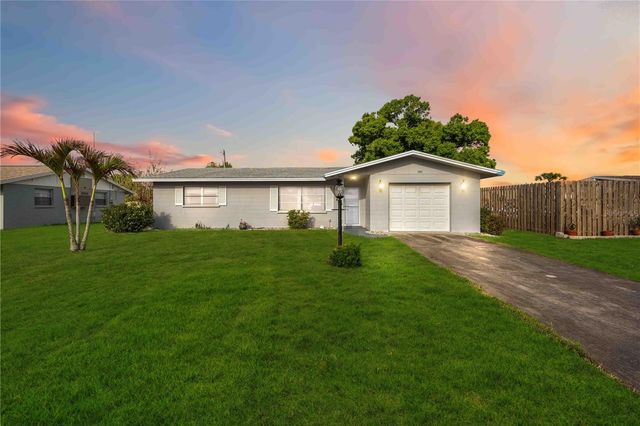 181 SANDHURST DRIVE, Venice, FL 34293