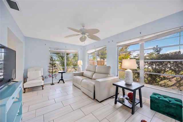 181 SANDHURST DRIVE, Venice, FL 34293