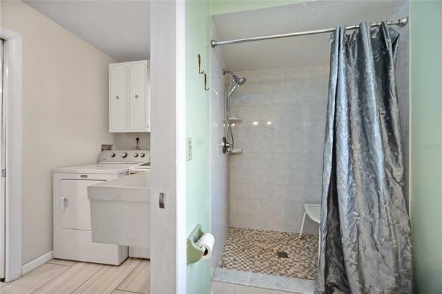 181 SANDHURST DRIVE, Venice, FL 34293