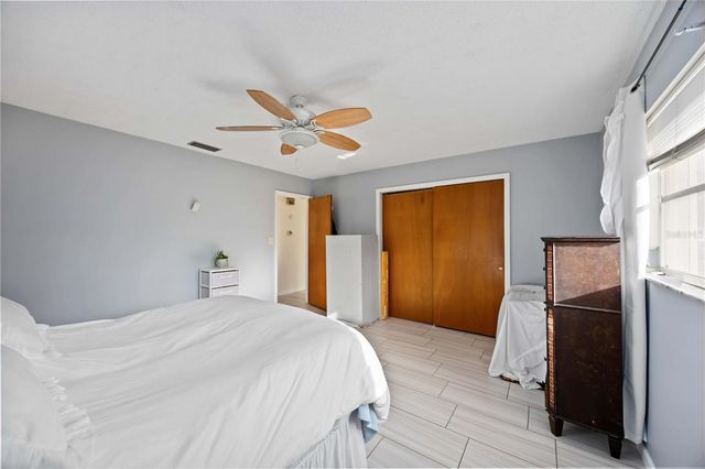 181 SANDHURST DRIVE, Venice, FL 34293