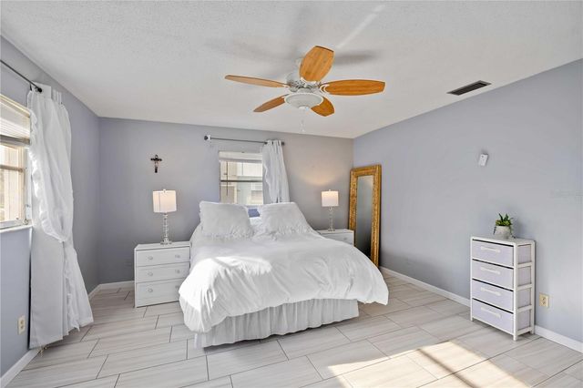 181 SANDHURST DRIVE, Venice, FL 34293