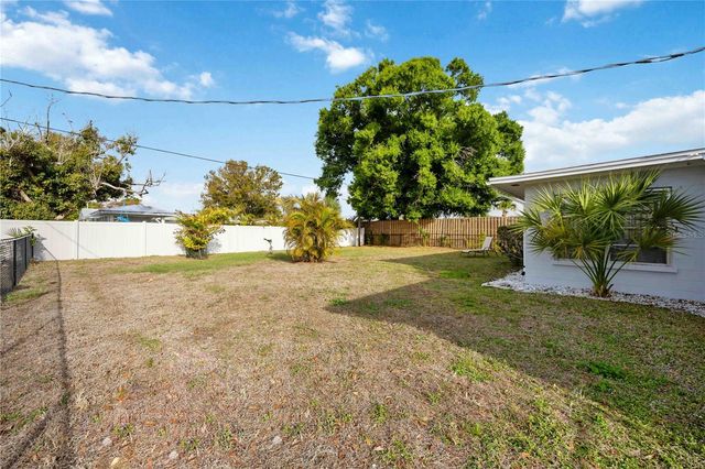 181 SANDHURST DRIVE, Venice, FL 34293