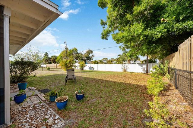 181 SANDHURST DRIVE, Venice, FL 34293