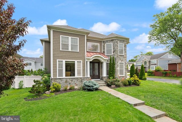 8701 BRADMOOR DR, Bethesda, MD 20817