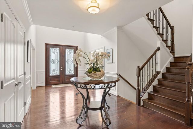 8701 BRADMOOR DR, Bethesda, MD 20817