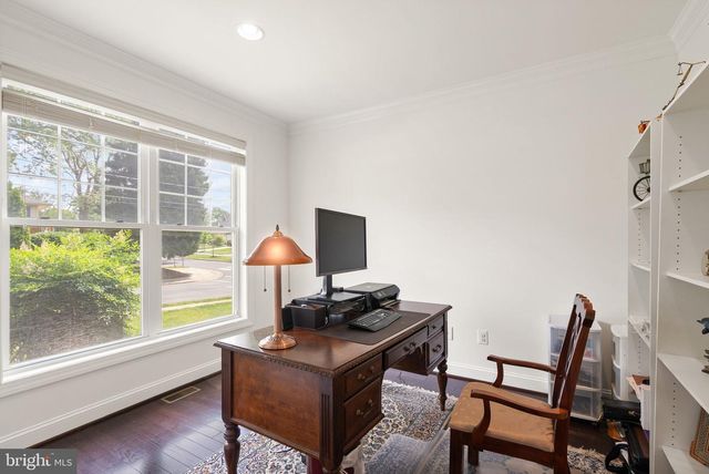 8701 BRADMOOR DR, Bethesda, MD 20817