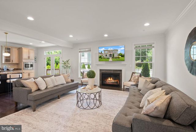 8701 BRADMOOR DR, Bethesda, MD 20817