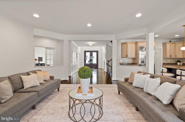 8701 BRADMOOR DR, Bethesda, MD 20817