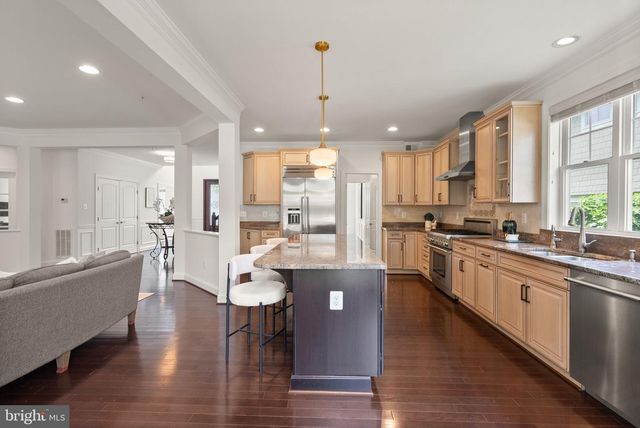 8701 BRADMOOR DR, Bethesda, MD 20817