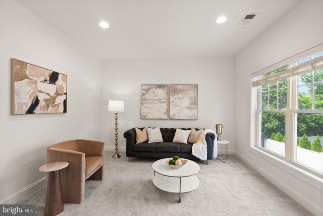 8701 BRADMOOR DR, Bethesda, MD 20817