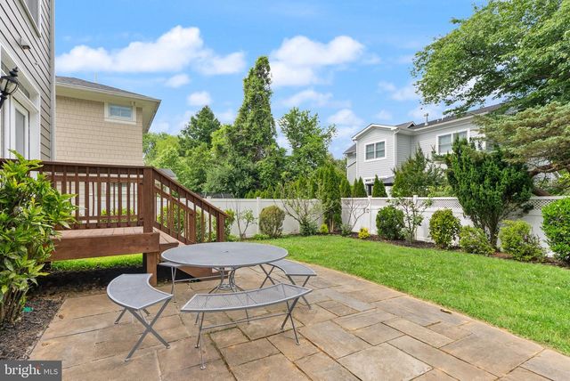 8701 BRADMOOR DR, Bethesda, MD 20817