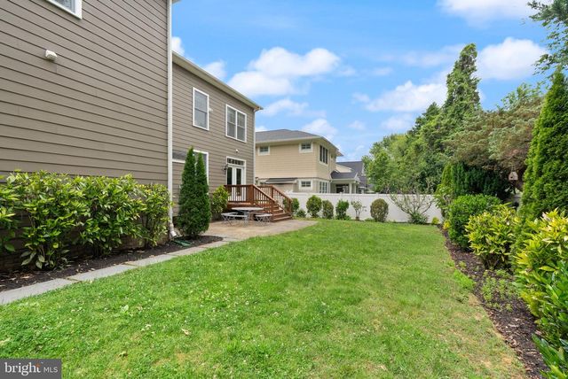 8701 BRADMOOR DR, Bethesda, MD 20817
