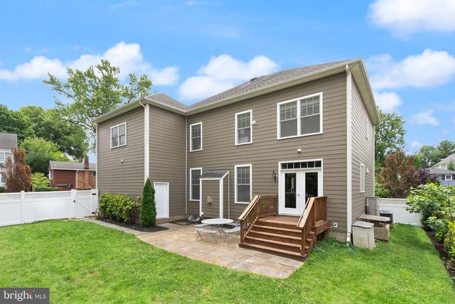 8701 BRADMOOR DR, Bethesda, MD 20817