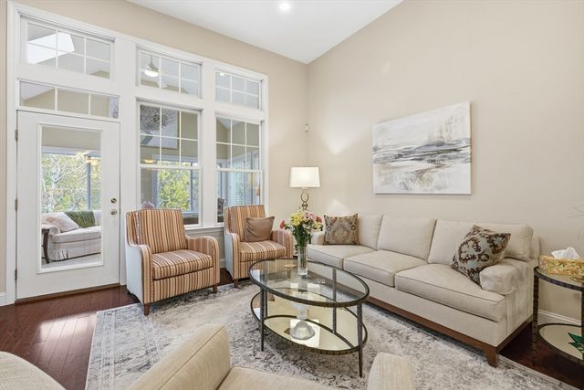 142 Leisure Green Dr 142, Mashpee, MA 02649