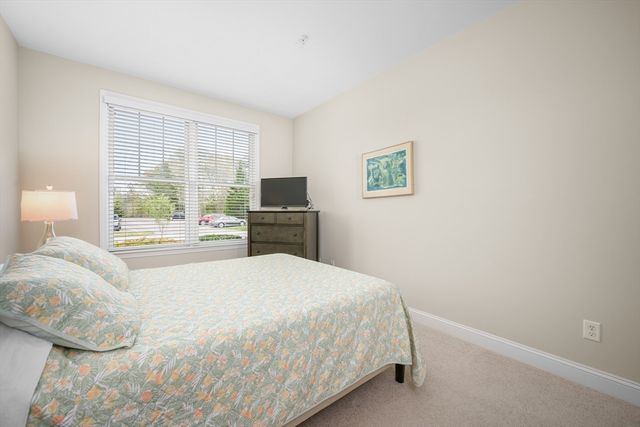 142 Leisure Green Dr 142, Mashpee, MA 02649