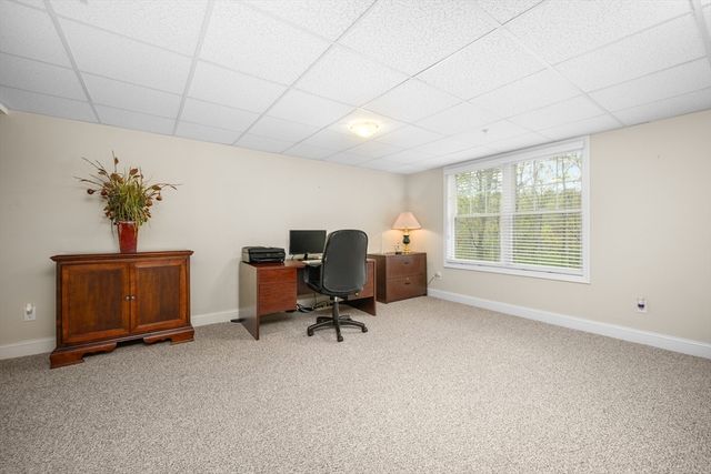 142 Leisure Green Dr 142, Mashpee, MA 02649