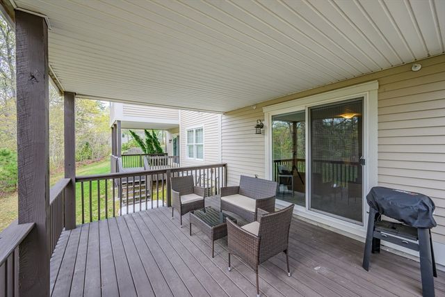 142 Leisure Green Dr 142, Mashpee, MA 02649