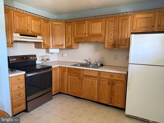 127 STAVE MILL RD, Bridgeton, NJ 08302