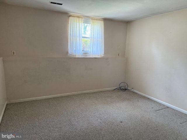 127 STAVE MILL RD, Bridgeton, NJ 08302
