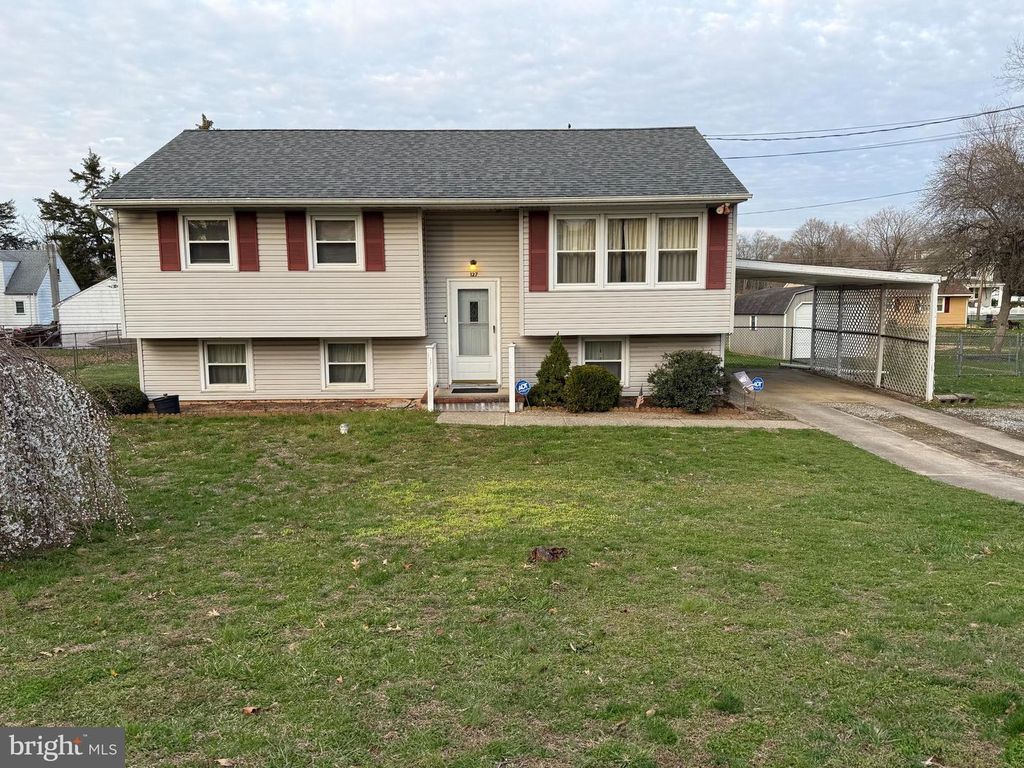 127 STAVE MILL RD, Bridgeton, NJ 08302