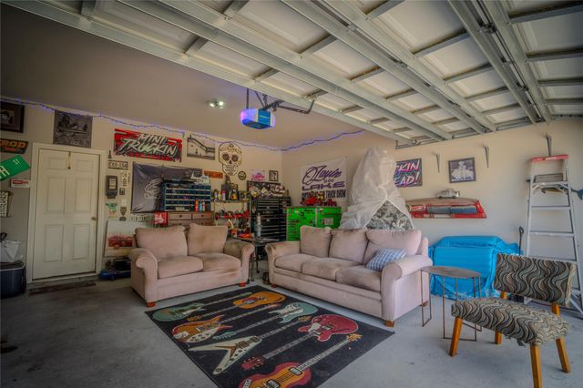 508 N 7th Street, La Porte, TX 77571