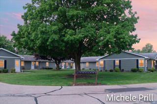 5160 Southglow Court SE, Grand Rapids, MI 49508