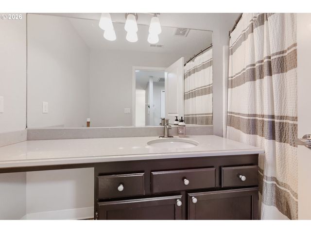 1121 Sw 208TH Pl, Beaverton, OR 97003