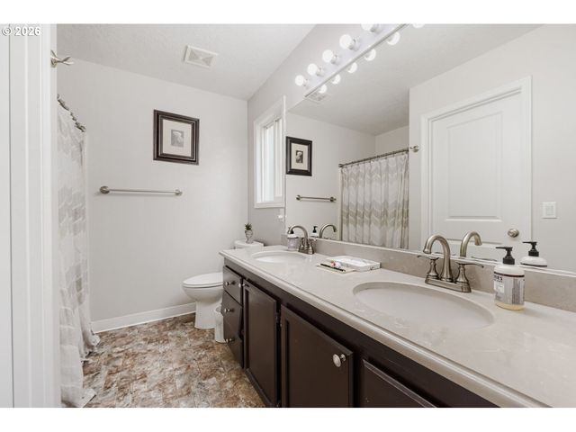 1121 Sw 208TH Pl, Beaverton, OR 97003