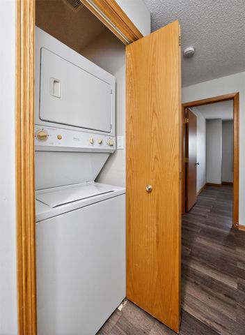 1325 SE Delaware Avenue 9, Ankeny, IA 50021