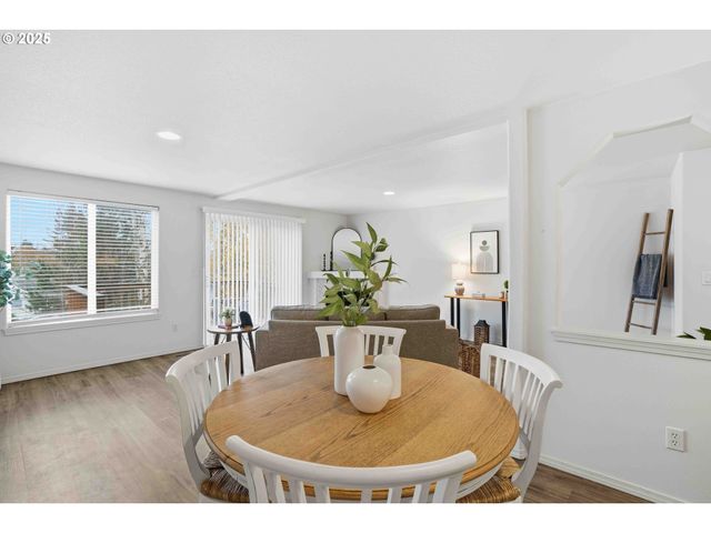 2805 Ne 97TH Way, Vancouver, WA 98665