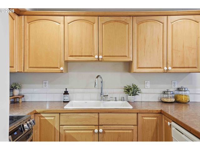 2805 Ne 97TH Way, Vancouver, WA 98665