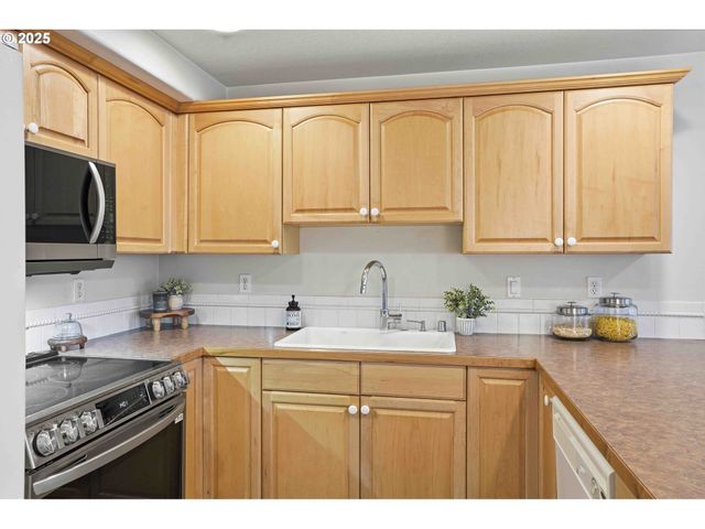 2805 Ne 97TH Way, Vancouver, WA 98665