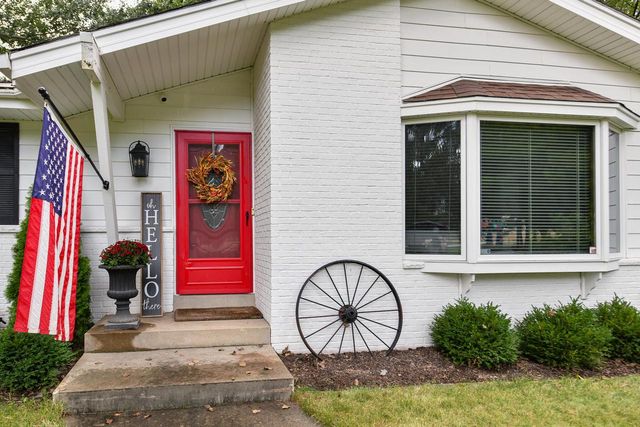 W220S6805 Crowbar DRIVE, Muskego, WI 53150