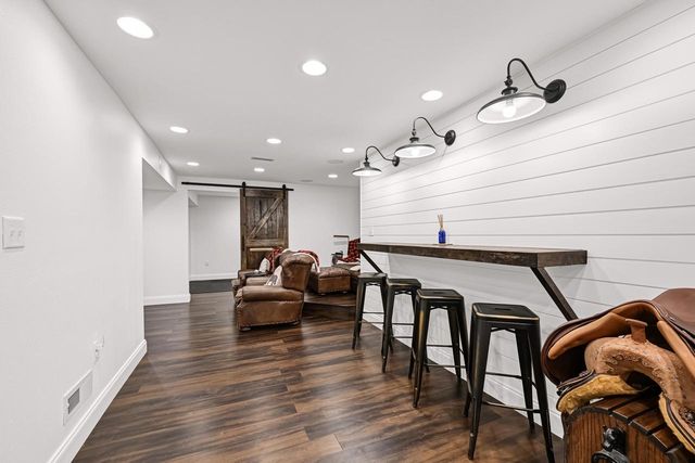 W220S6805 Crowbar DRIVE, Muskego, WI 53150