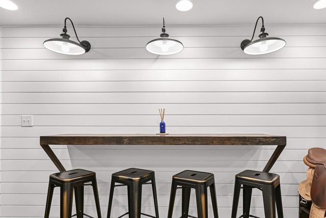 W220S6805 Crowbar DRIVE, Muskego, WI 53150