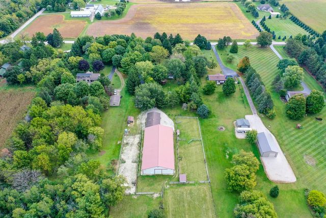 W220S6805 Crowbar DRIVE, Muskego, WI 53150