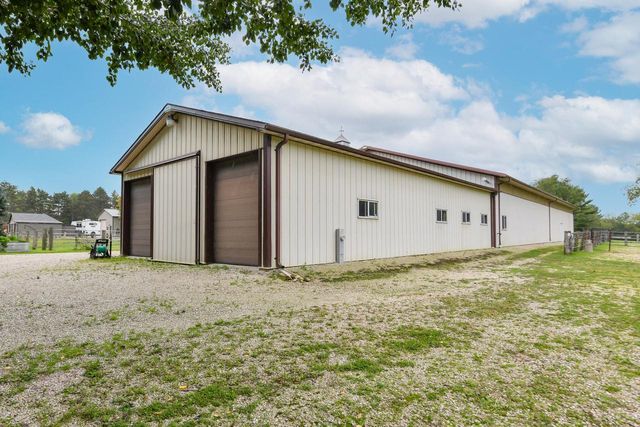 W220S6805 Crowbar DRIVE, Muskego, WI 53150