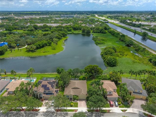 4310 Diamond Way, Weston, FL 33331