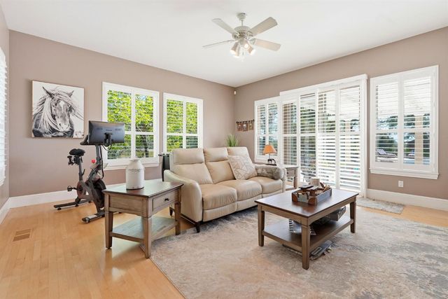 6458 Mitchell Rd, Shingle Springs, CA 95682
